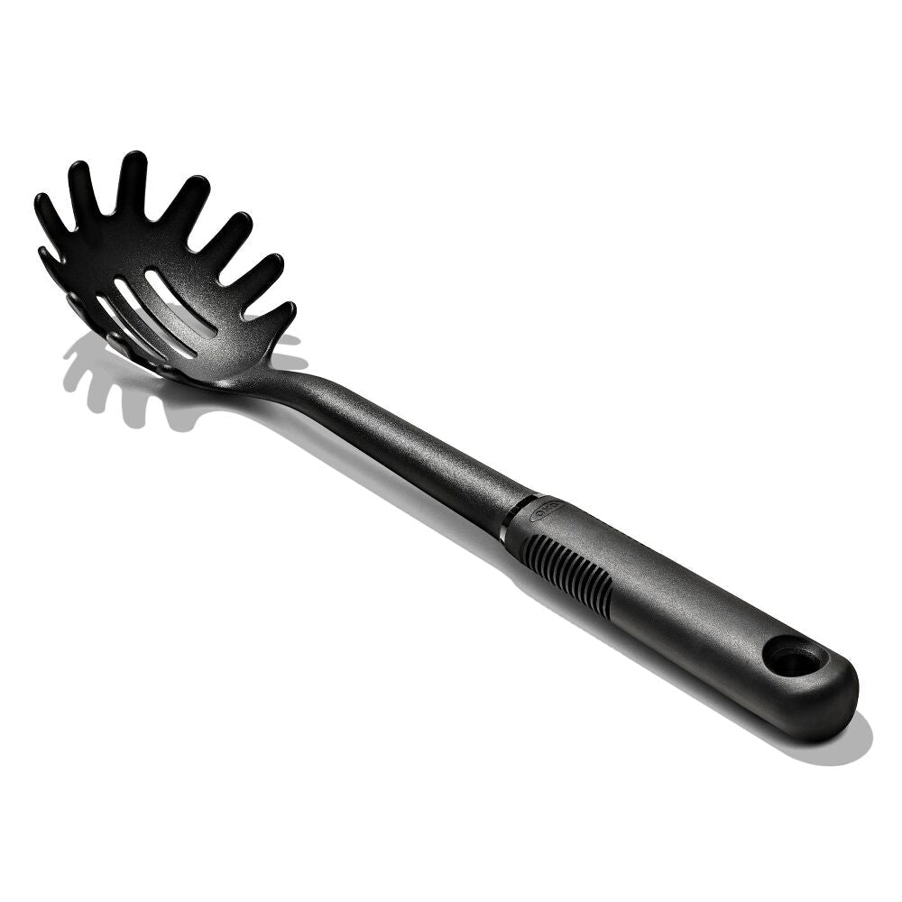 OXO Good Grips Nylon Spaghetti Server P3