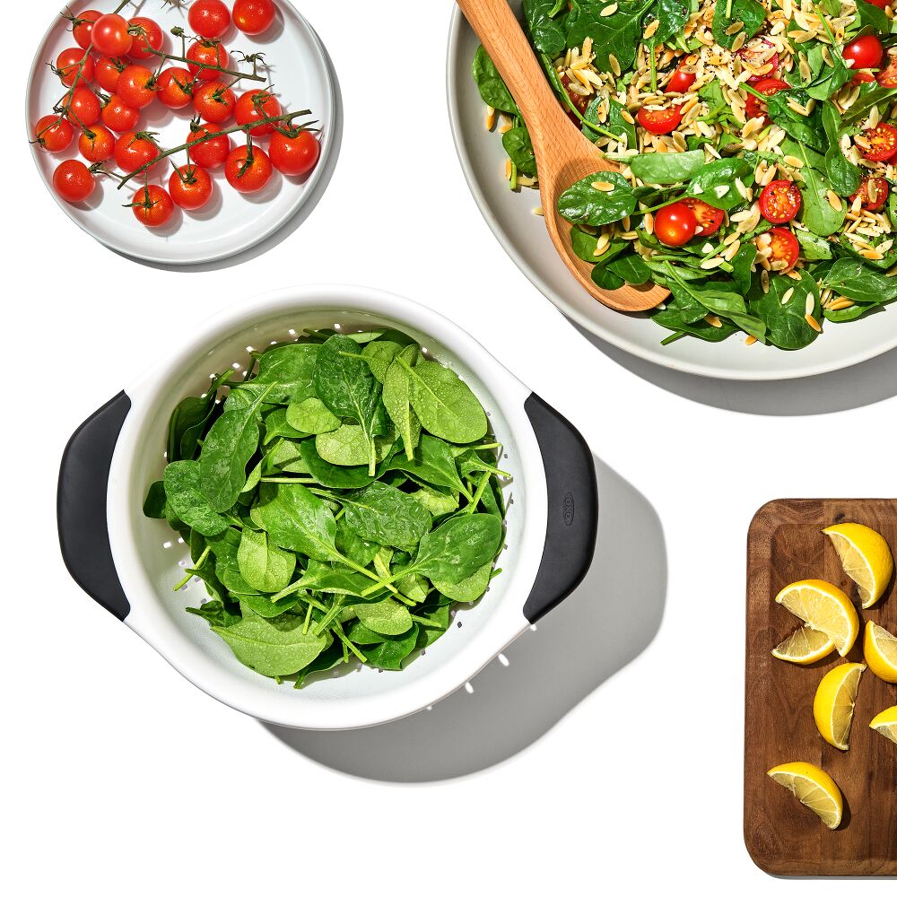 Plastic Colander E7