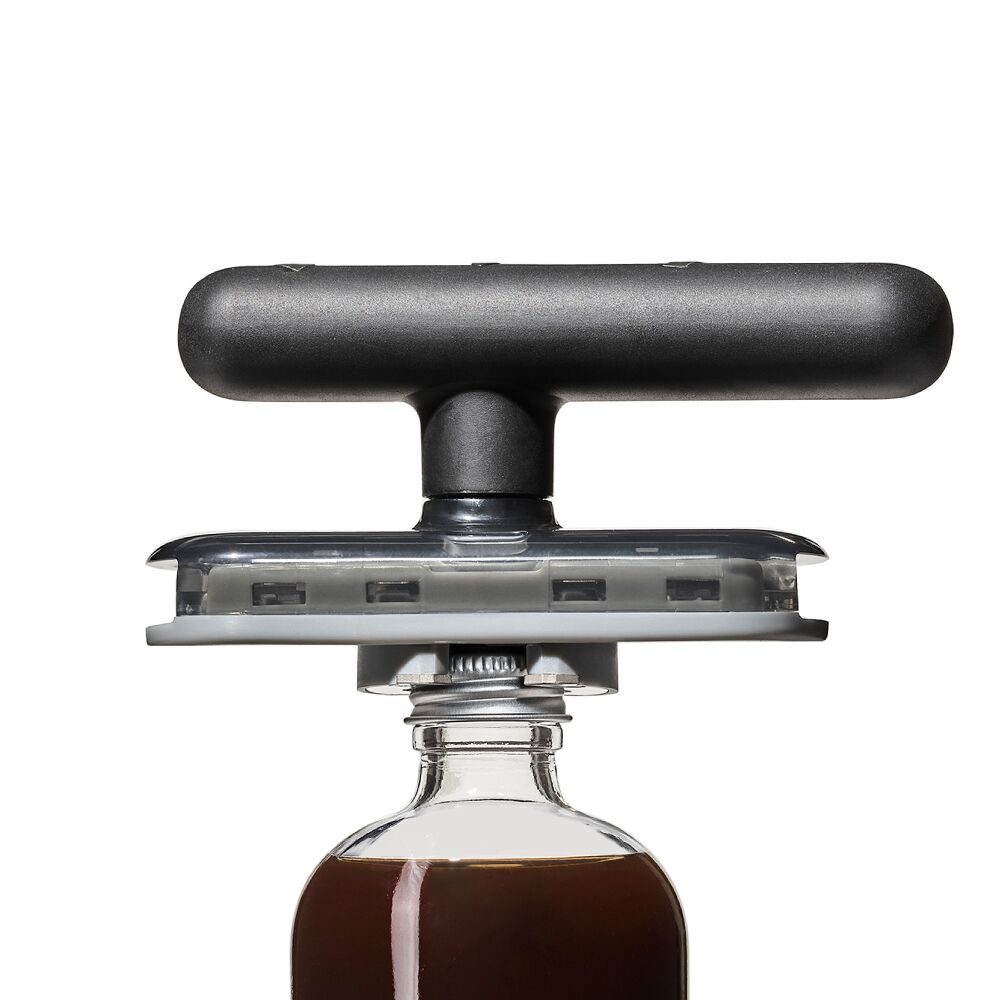 Twisting Jar Opener With Basepad V3
