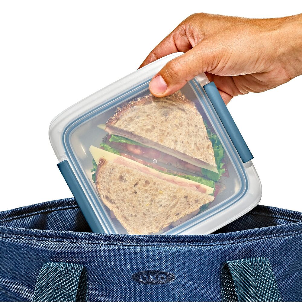 Prep & Go Slim Container with Removable Divider - 1.8 Cups/0.4 L L5