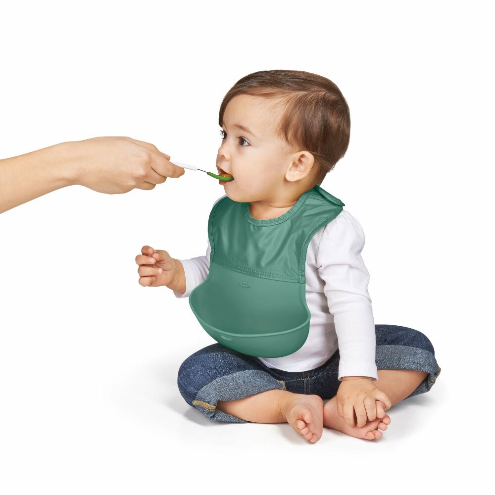 Roll-Up Bib Set W0