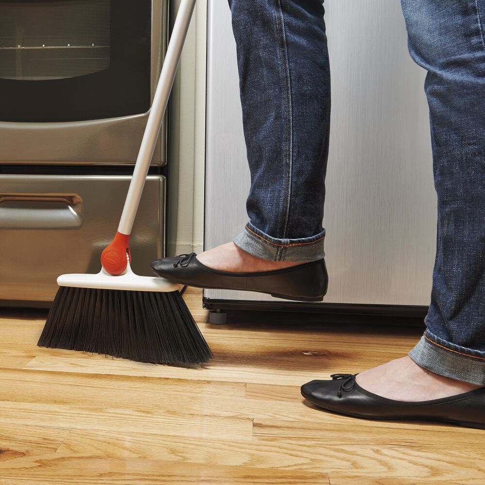 Any-Angle Broom E7