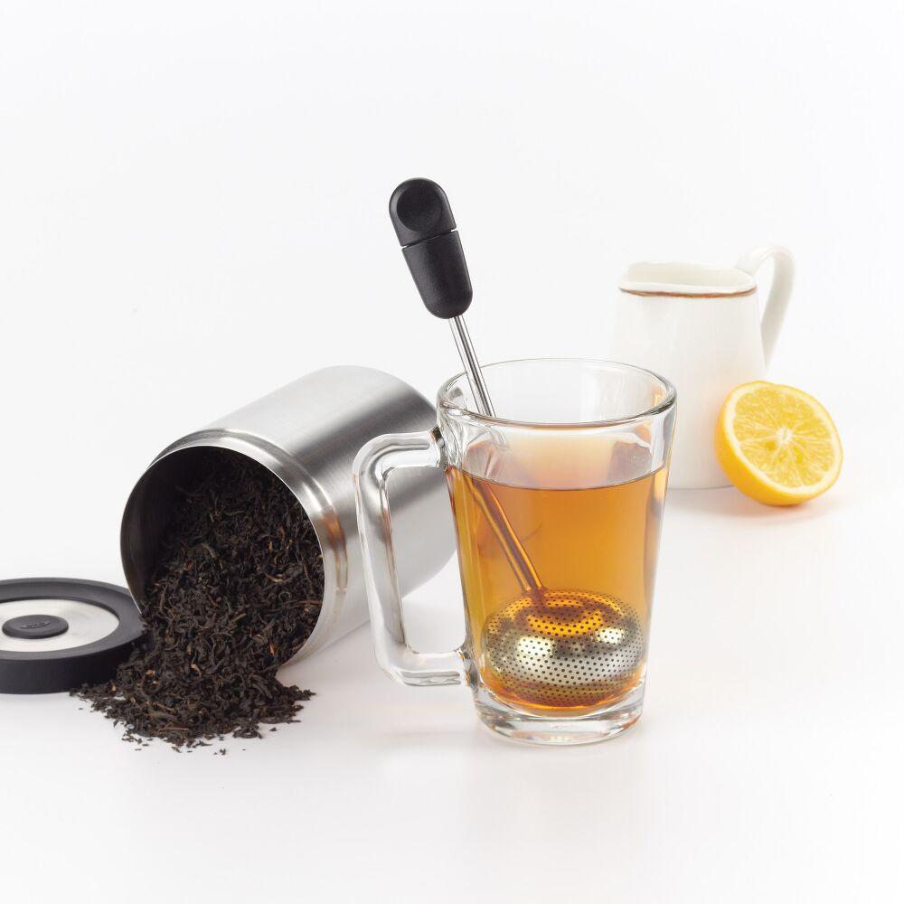 Twisting Tea Ball M6