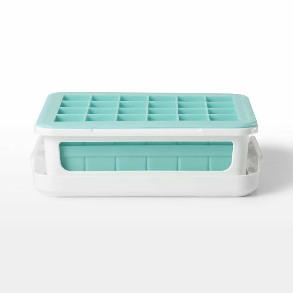 Covered Silicone Ice Cube Tray-Cocktail Cubes T1