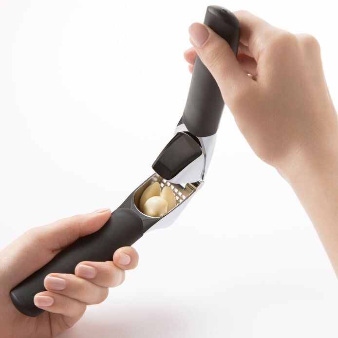 Garlic Press W8
