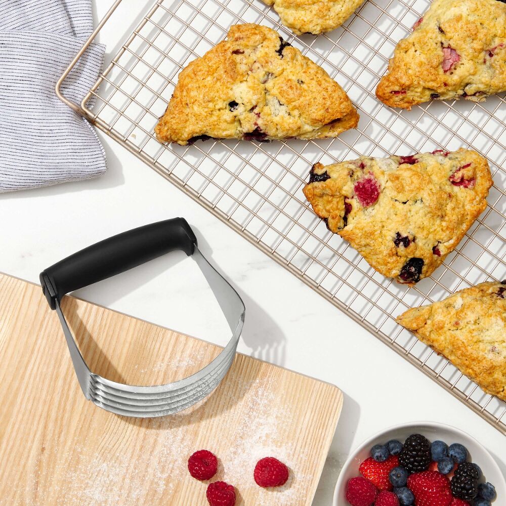 Dough Blender With Blades M6