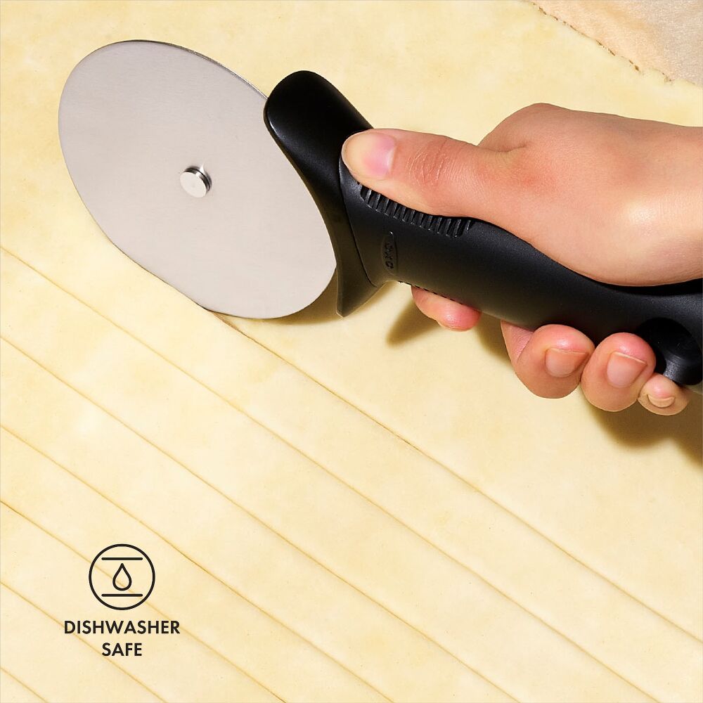 3.5-in. Pizza Wheel B7