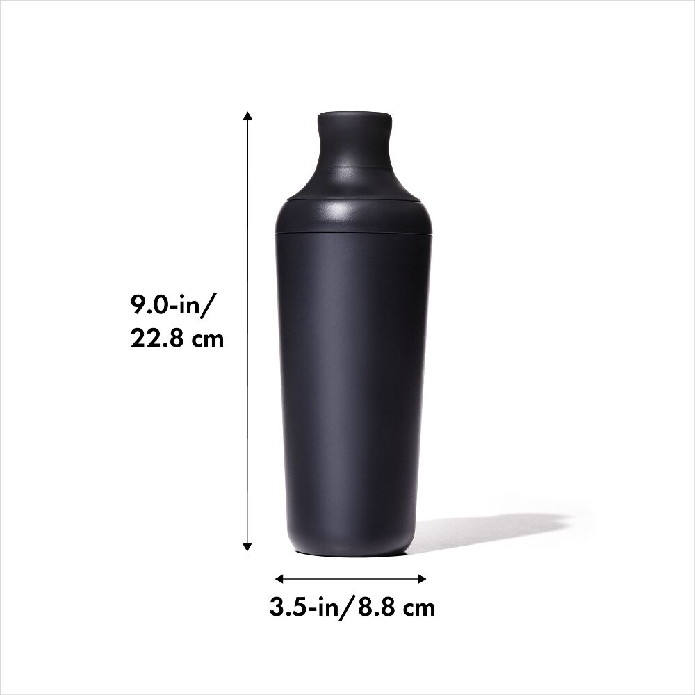 OXO Good Grips Plastic Cocktail Shaker- 20 oz/590 mL capacity I6