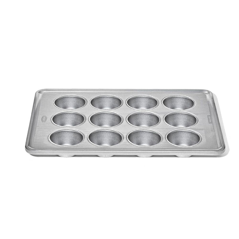 Nonstick Pro Clear Coated 12 Cup Muffin Pan Y6