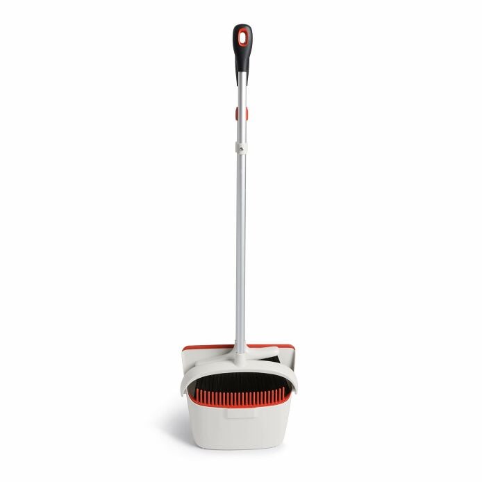 Large Sweep Set with Extendable Broom T3