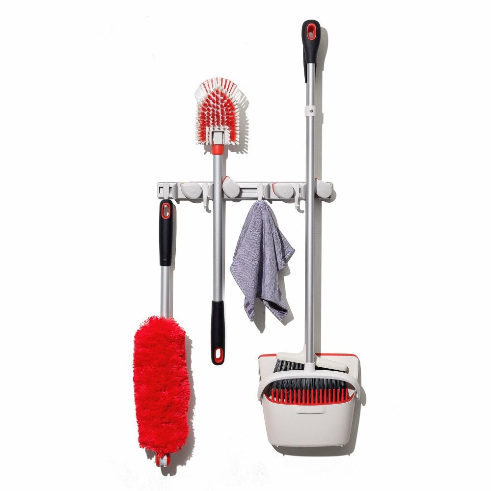 Expandable On-The-Wall Organizer C5
