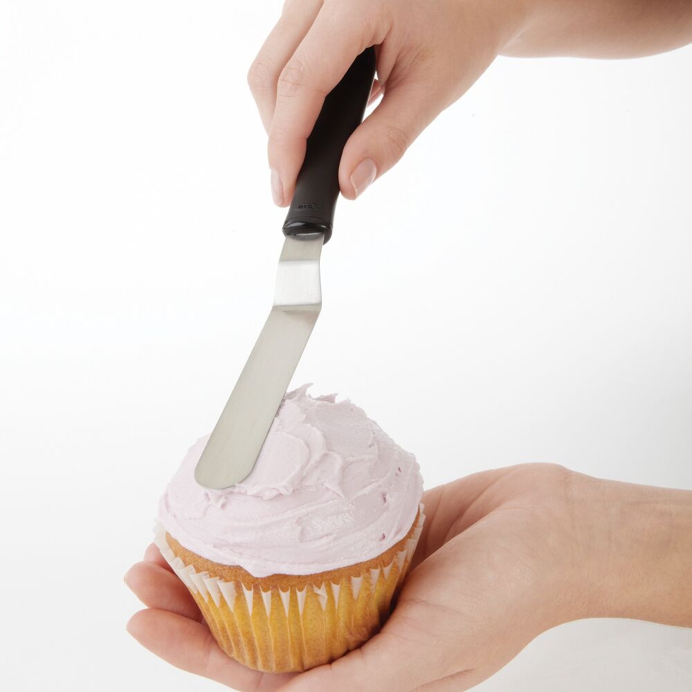 Kid-Friendly Cupcake Baking Bundle E1