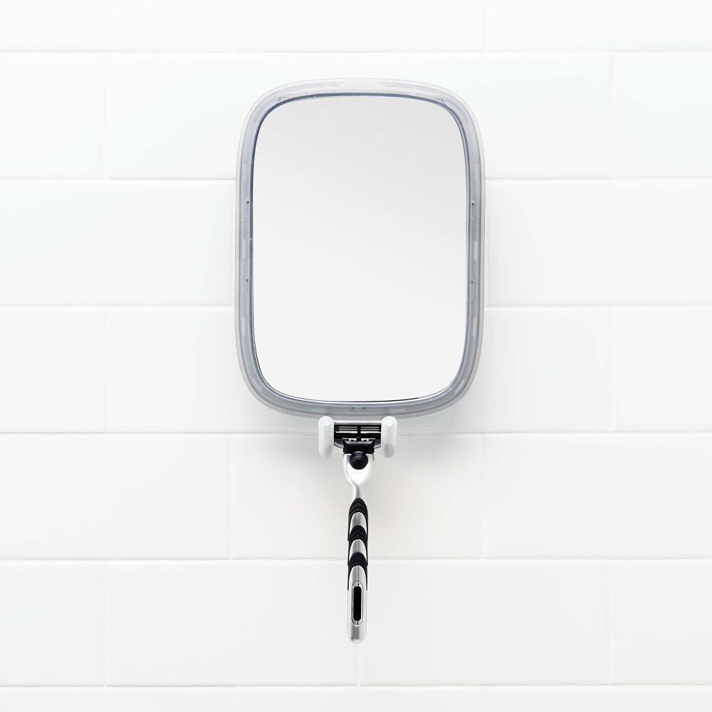 StrongHold™ Suction Fogless Mirror T9