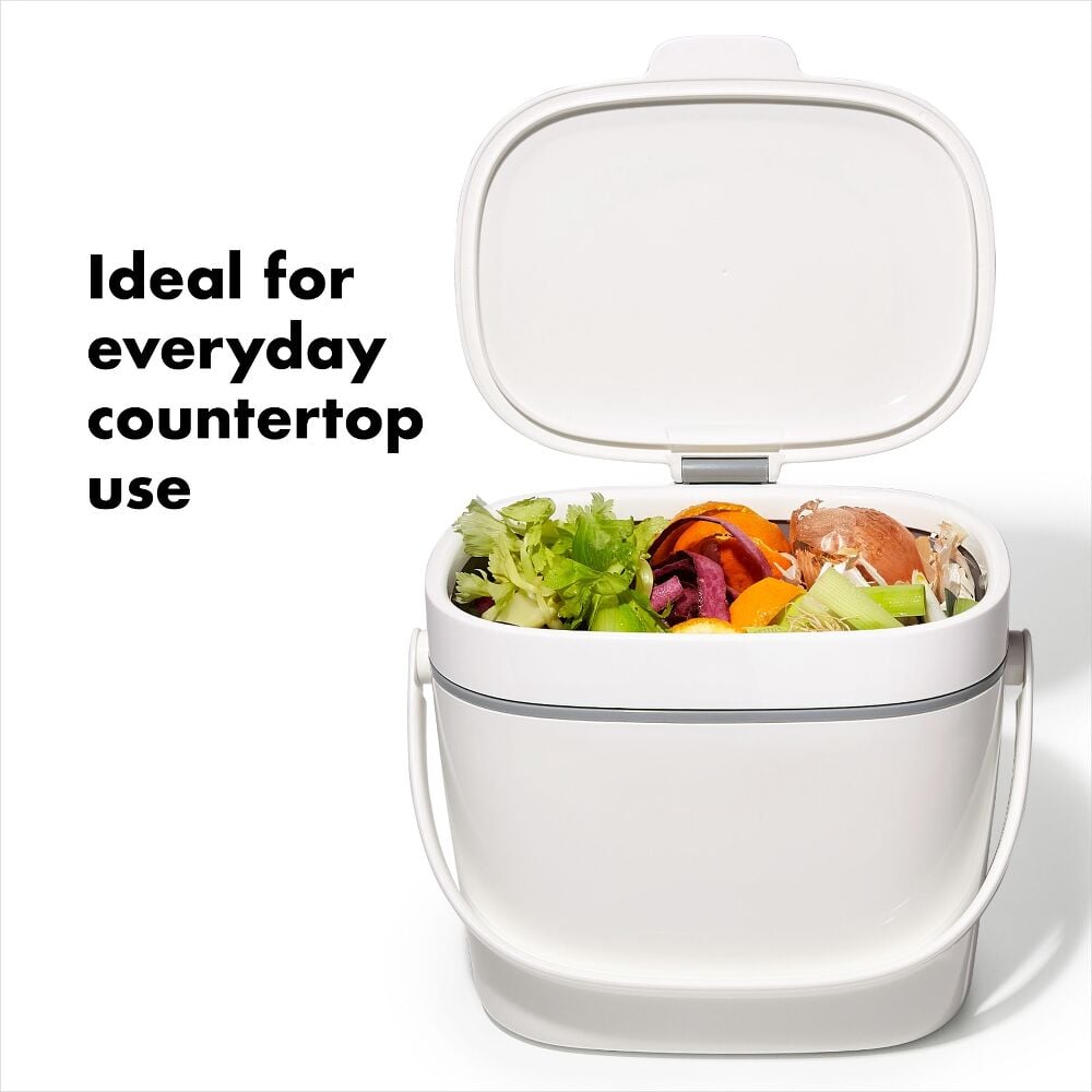 Easy-Clean Compost Bin - 1.75 Gal Q5