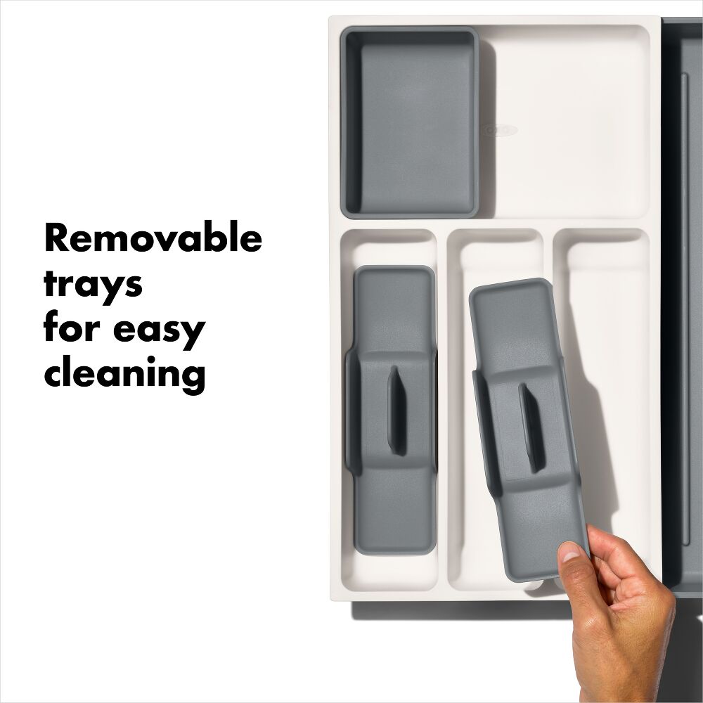 OXO Good Grips Expandable Utensil Drawer Organizer L6