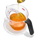 2-Cup Angled Measuring Cup F7