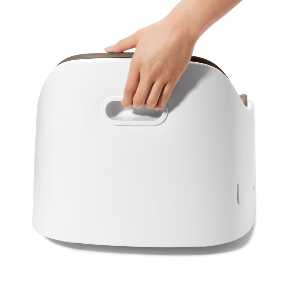 Nest Booster Seat with Removable Cushion V1