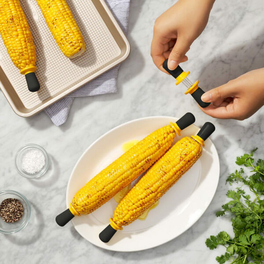 Corn Holders S8