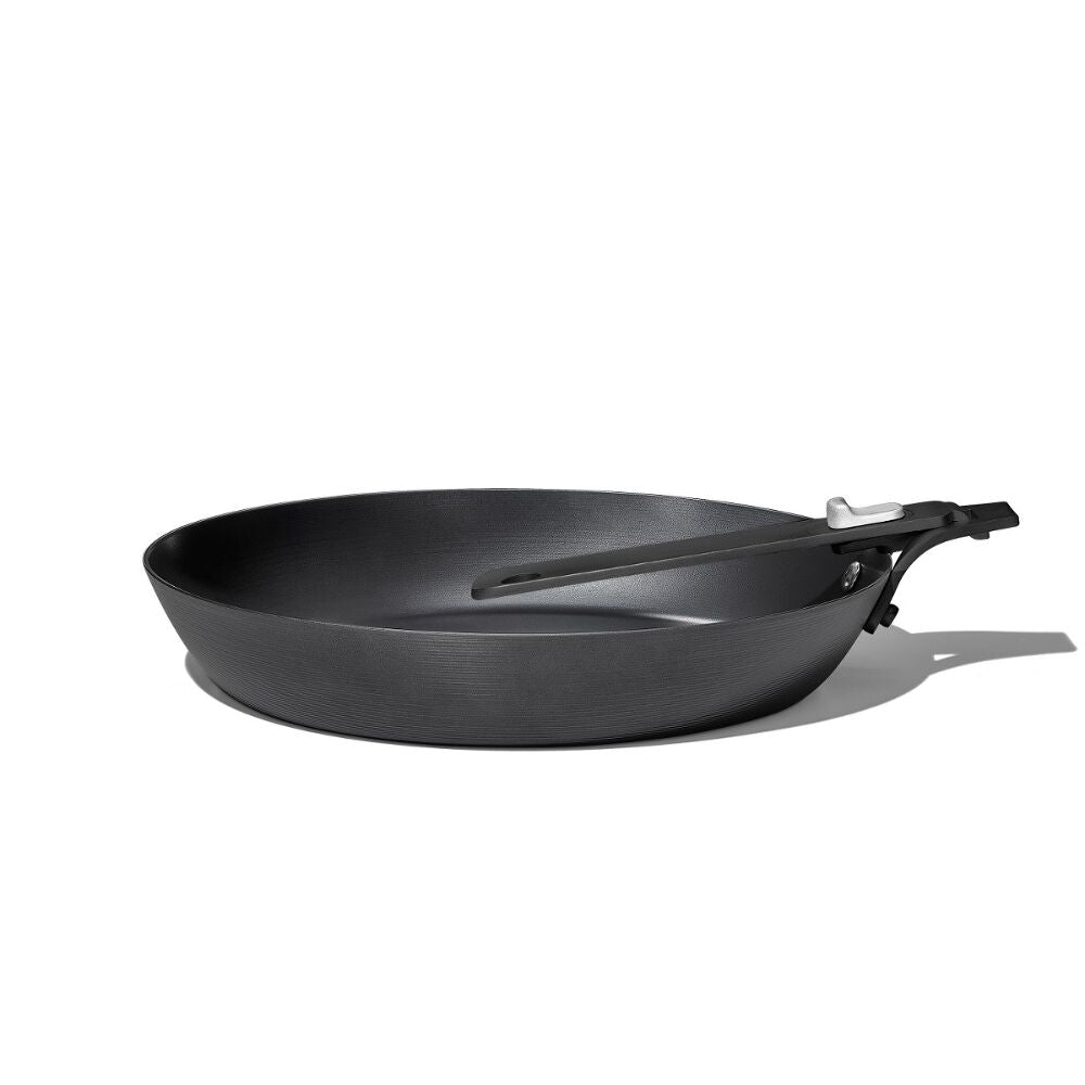 Carbon Steel With Removable Handle 10in Pan J9