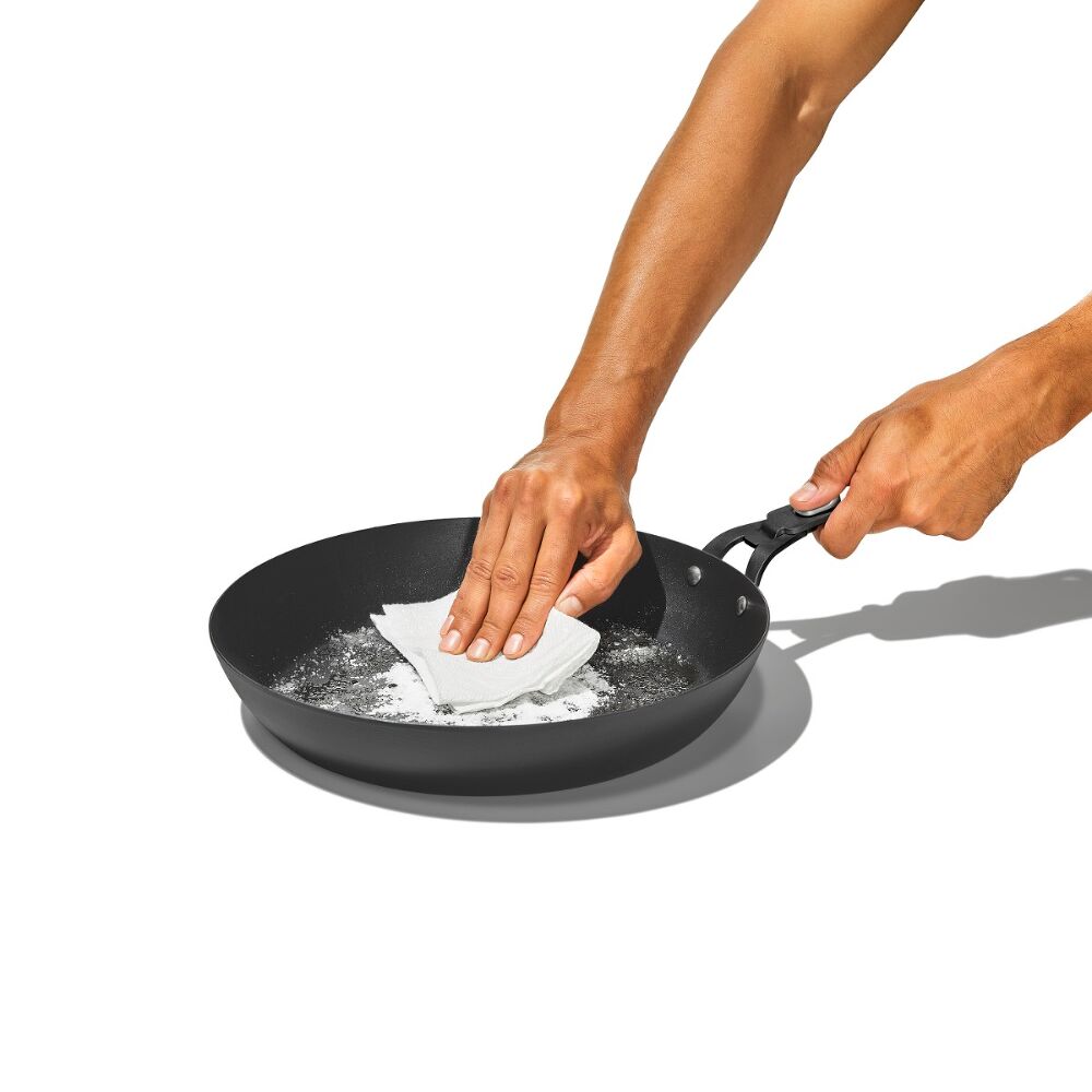 Carbon Steel With Removable Handle 10in Pan J9