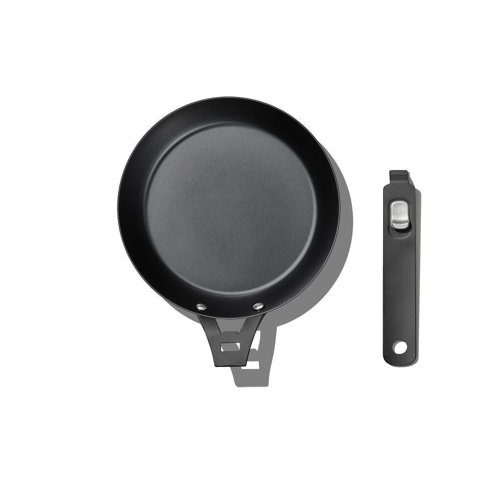 Carbon Steel With Removable Handle 8in Pan P4