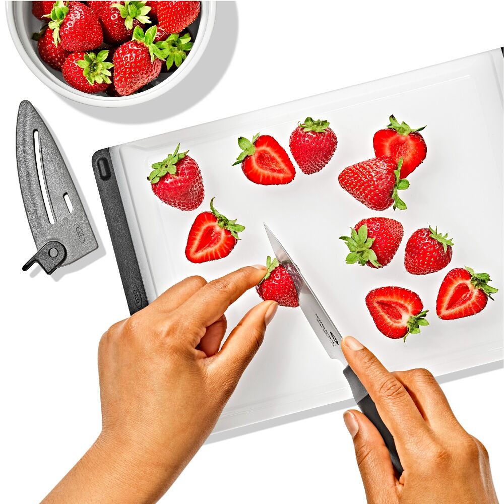 3.5 in Paring Knife with Locking Sheath Q8