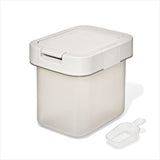 OXO Pet Airtight Food Container with Scoop — Small Q8