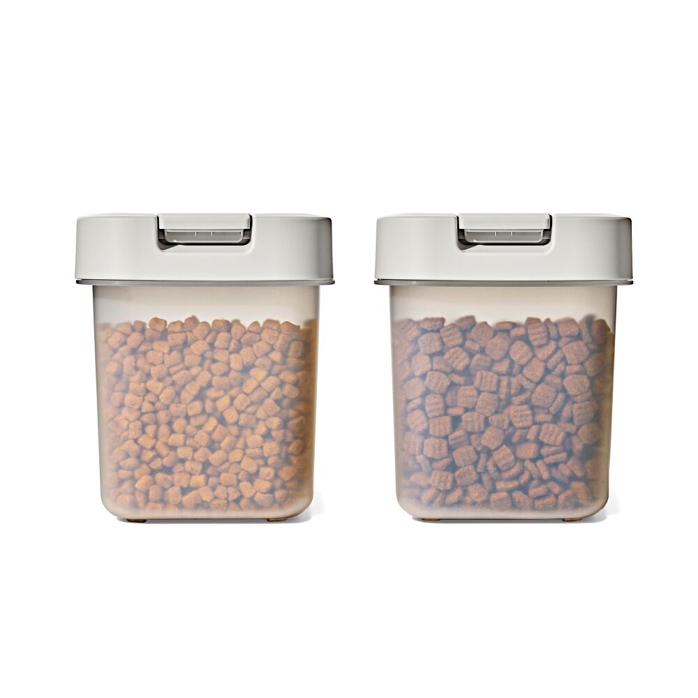 OXO Pet Airtight Food Container with Scoop — Small Q8
