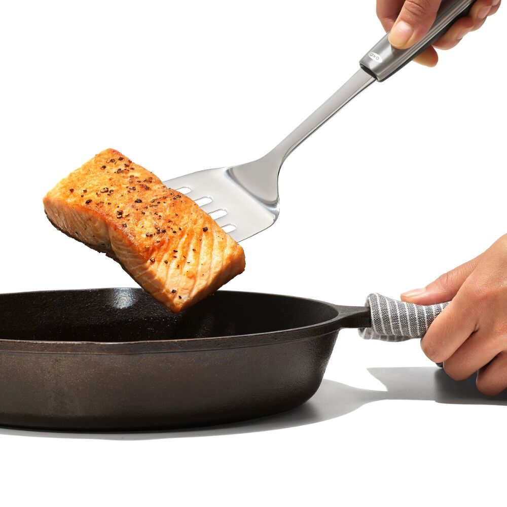 OXO Steel Cooking Turner R3
