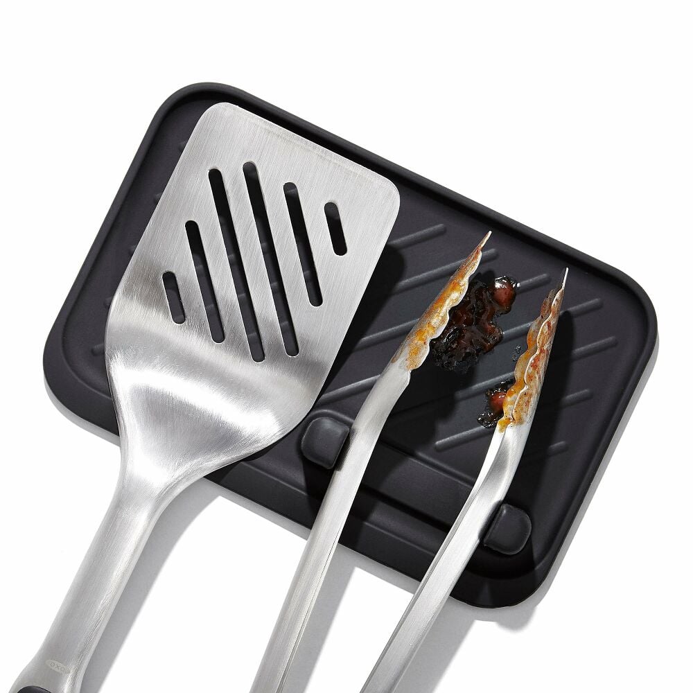 OXO Good Grips Grilling Turner and Tongs Set R5