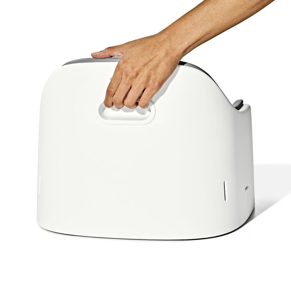 Nest Booster Seat with Removable Cushion V1
