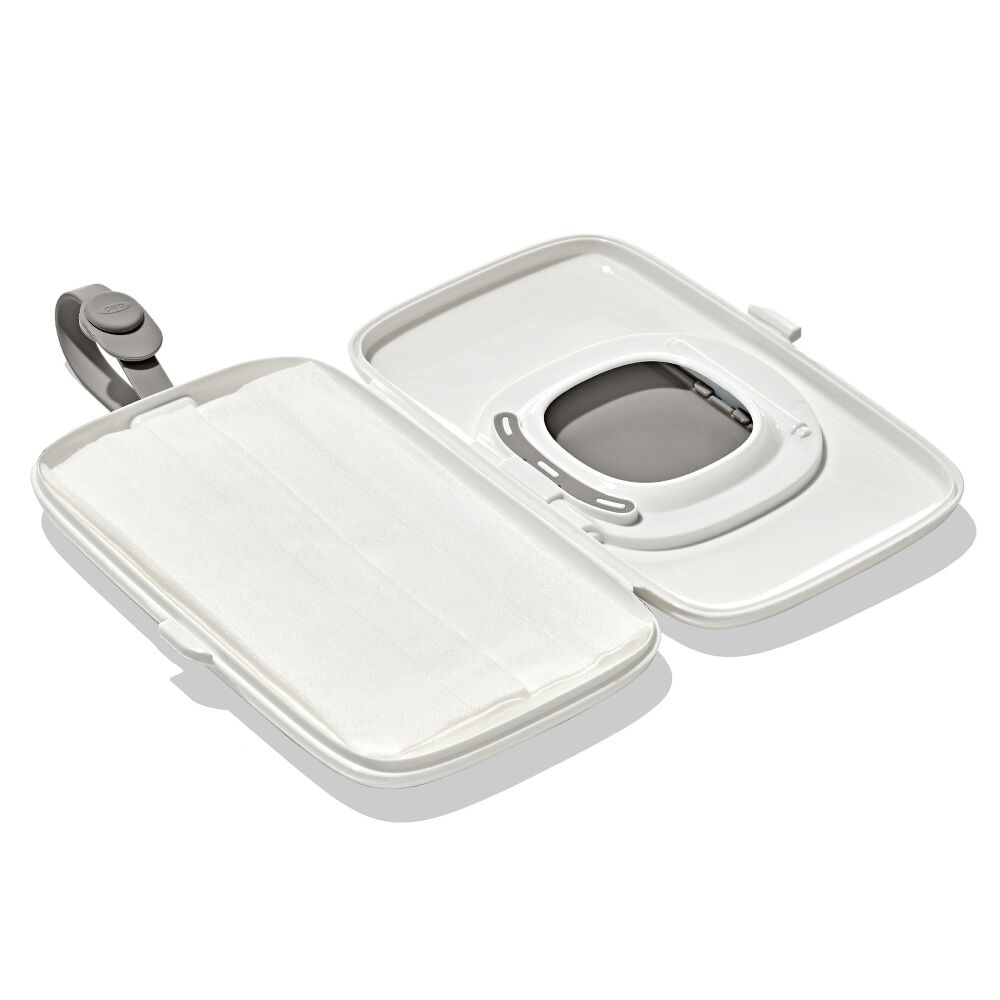 On-The-Go Wipes Dispenser W6